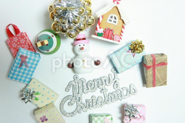 クリスマス雑貨　スノーマン　プレゼント　クリスマスツリー クリスマス,スノーマン,プレゼントの写真素材