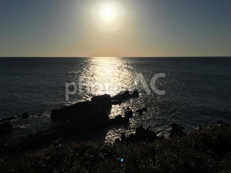 海と日没 シーン,景色,ブルーの写真素材