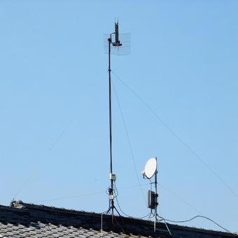 【風景写真】テレビ受信アンテナ 【風景写真】テレビ受信アンテナ アンテナ,テレビ,受信の写真素材