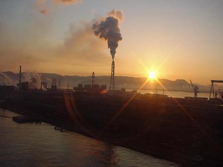 瀬戸大橋の日の出の写真