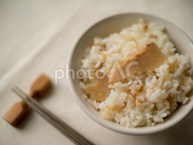 タケノコご飯 炊き込みごはん タケノコご飯,炊き込みごはん,たけのこの写真素材
