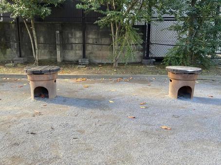 防災かまどベンチ２つ 防災,防災かまど,カマドの写真素材