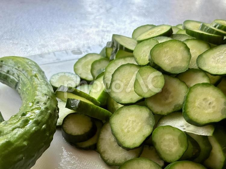きゅうりの輪切り きゅうり,野菜,輪切りの写真素材