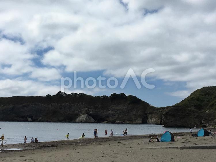 夏の海水浴場 海水浴場,キャンプ,夏休みの写真素材