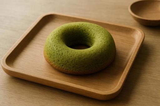 抹茶味の和風焼きドーナツの写真