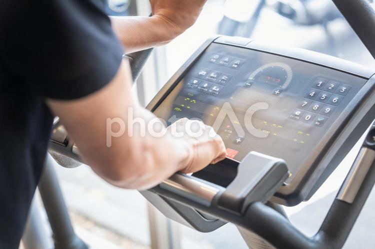 エアロバイクのパネル エアロバイク,スポーツジム,ランニングマシンの写真素材