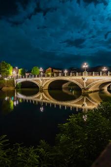 【石川】夜のひがし茶屋街と浅野川 【石川】夜のひがし茶屋街と浅野川の写真