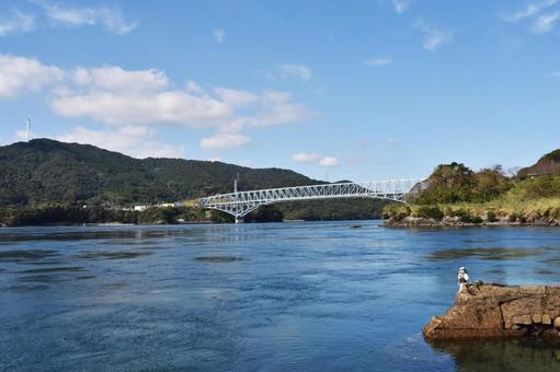 黒の瀬戸大橋、鹿児島県長島町 黒の瀬戸大橋、鹿児島県長島町の写真