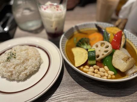スープカレー ラッシー スープカレー ラッシー カレー,スープカレー,スパイスカレーの写真素材