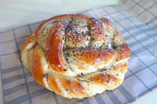 Photo, cardamom roll, sweden, swedish cardamom roll, 