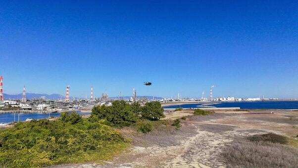 ドローン ドローン,青空,空撮の写真素材