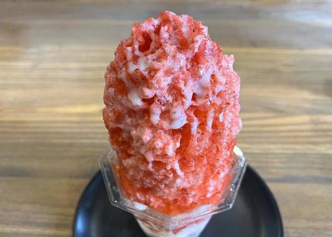 Shaved ice strawberry summer image, JPG