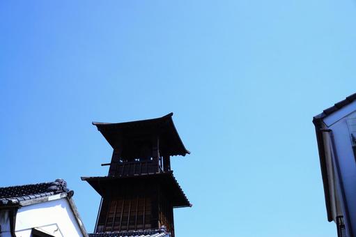 川越市の青空の下の時の鐘3 時の鐘,川越市,鐘の写真素材