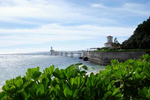 沖縄県　恩納村　海中展望塔 沖縄県,恩納村,海中展望の写真素材