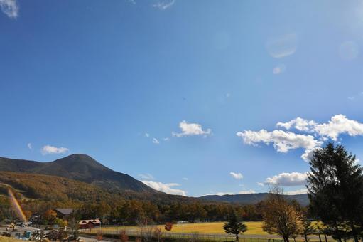 紅葉の女神湖の写真