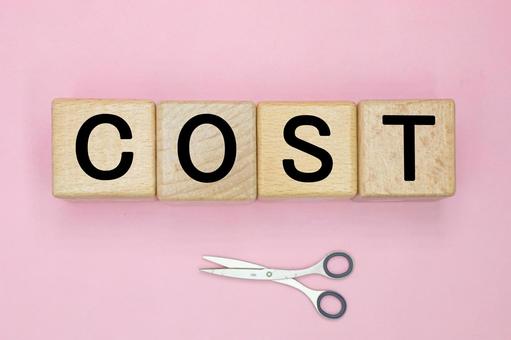 コストカットのイメージ コスト,コストカット,削減の写真素材