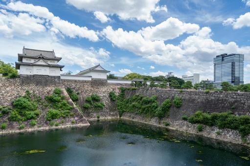 大阪 大阪城 大手門と千貫櫓 大阪 大阪城 大手門と千貫櫓の写真