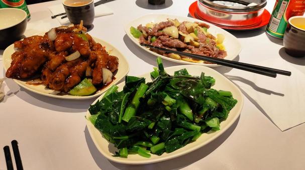 青菜炒めと回鍋肉 中華料理 青菜炒めと回鍋肉 中華料理 美味しい,ご褒美,食欲の写真素材