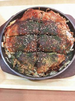 Okonomiyaki, JPG Okonomiyaki, JPG