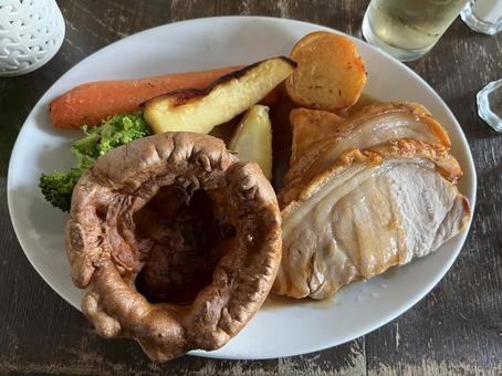 イギリスのパブ料理 ローストポーク イギリスのパブ料理 ローストポークの写真