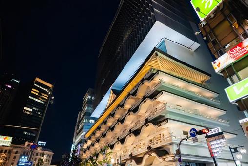 【大阪】夜のなんば駅近くの街並み 【大阪】夜のなんば駅近くの街並み 大阪,なんば,難波の写真素材