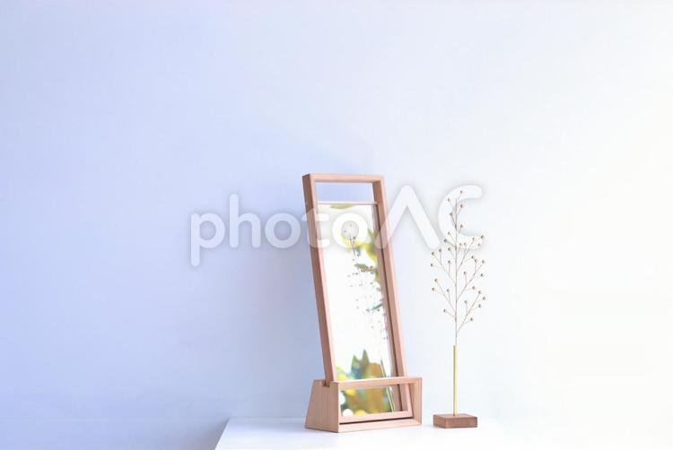 鏡と置物 おしゃれ,背景画像,背景素材の写真素材