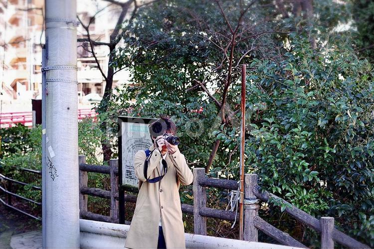 カメラで写真を撮る人 カメラ,写真,撮るの写真素材