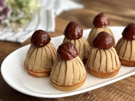 モンブラン モンブラン,栗,マロンケーキの写真素材