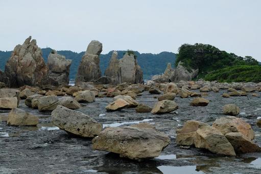 橋杭岩 和歌山県,橋杭岩,自然の写真素材