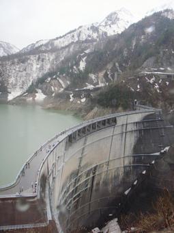 富山県　黒部ダム 黒部ダム,アルペンルート,富山の写真素材