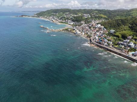 秋谷の立石・立石海岸 秋谷の立石・立石海岸の写真
