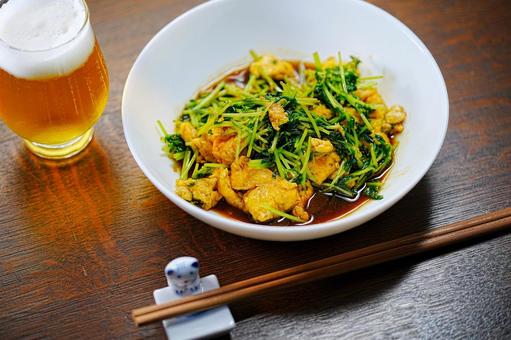 ビールと豆苗の炒め物 ビールと豆苗の炒め物の写真