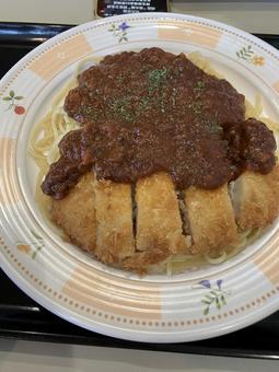 スパゲティカツカレー スパゲティカツカレー パスタ,スパゲッティ,スバゲッティーの写真素材