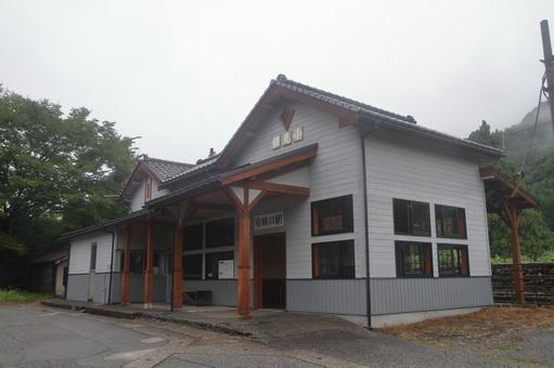 富山地方鉄道、有峰口駅 富山地方鉄道,富山地鉄,地鉄の写真素材