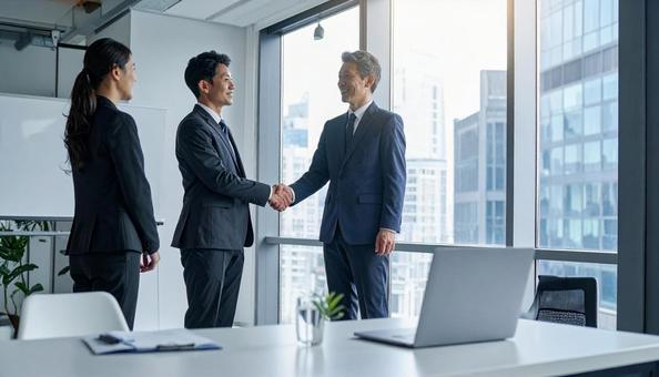 ビジネス 商談 握手 ビジネス 商談 握手の写真