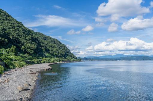 快晴の鹿児島湾 快晴の鹿児島湾 海,青空,雲の写真素材