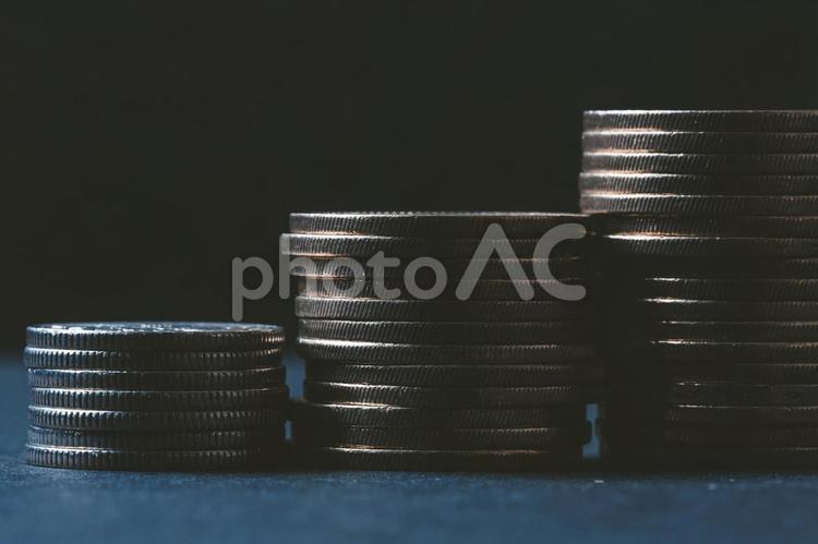 お金の階段 お金,積む,コインの写真素材