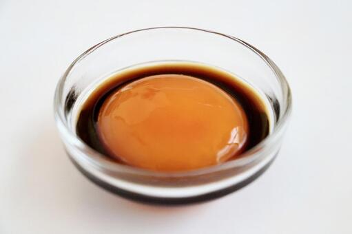 卵黄の醤油漬け 食べ物,卵,生卵の写真素材