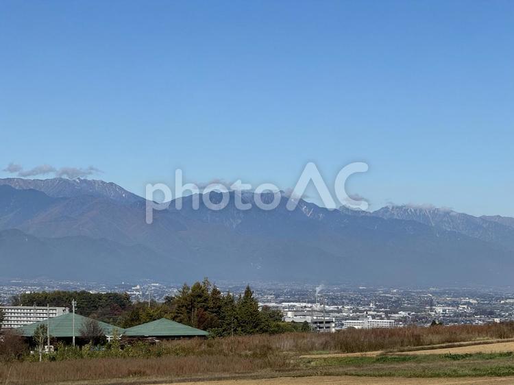 長野県塩尻市から見た餓鬼岳 北アルプス,塩尻市,信州の写真素材