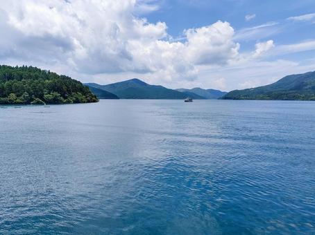 View from Hakonemachi Port on the Lake Ashi pirate ship, JPG