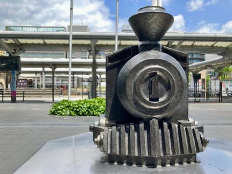 駅前のSL(模型) 駅前のSL(模型) 蒸気機関車,sl,京都駅の写真素材