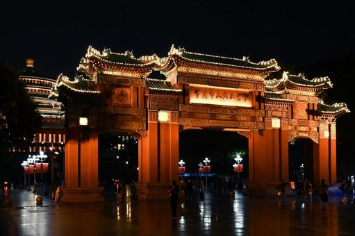重慶夜景・重慶市人民大礼堂 重慶,夜景,重慶市人民大礼堂の写真素材