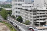 広島バスセンターに出入りするバス 広島バスセンター,バス,公共交通の写真素材