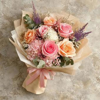 心を込めた贈り物:美しい花束 心を込めた贈り物:美しい花束の写真