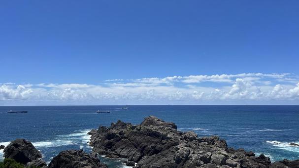 青空と水平線(海岸、ヨコ) 青空と水平線(海岸、ヨコ) 青空,空,雲の写真素材