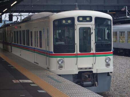 西武秩父線 4000系 先頭車両 西武秩父線,4000系,先頭車両の写真素材