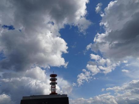 四月の雲-44 四月の雲-44 四月の雲,青空,空の写真素材
