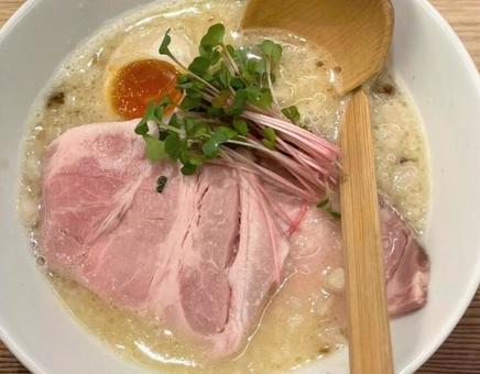 ラーメン ラーメンの写真