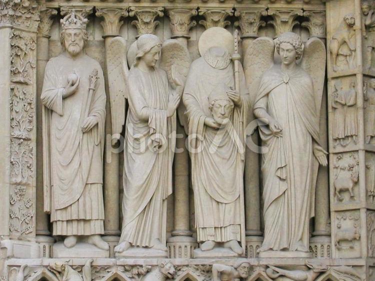 ノートルダム大聖堂　聖母マリアの門 ノートルダム大聖堂,パリ,彫刻の写真素材