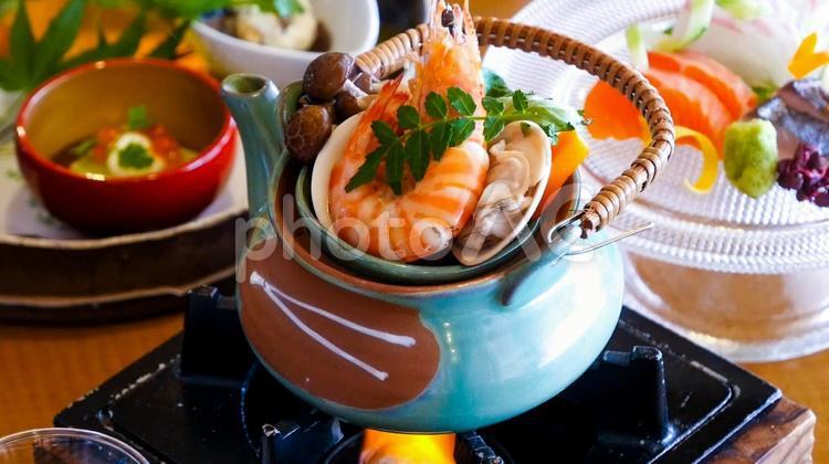 日本の会席料理　ハマグリと海老の土瓶蒸し 土瓶無し,日本料理,会席の写真素材